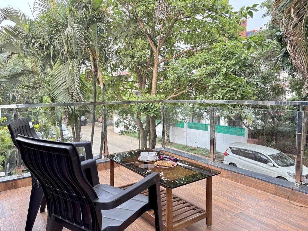 3bhk Villa with swimming pool in Lonavala