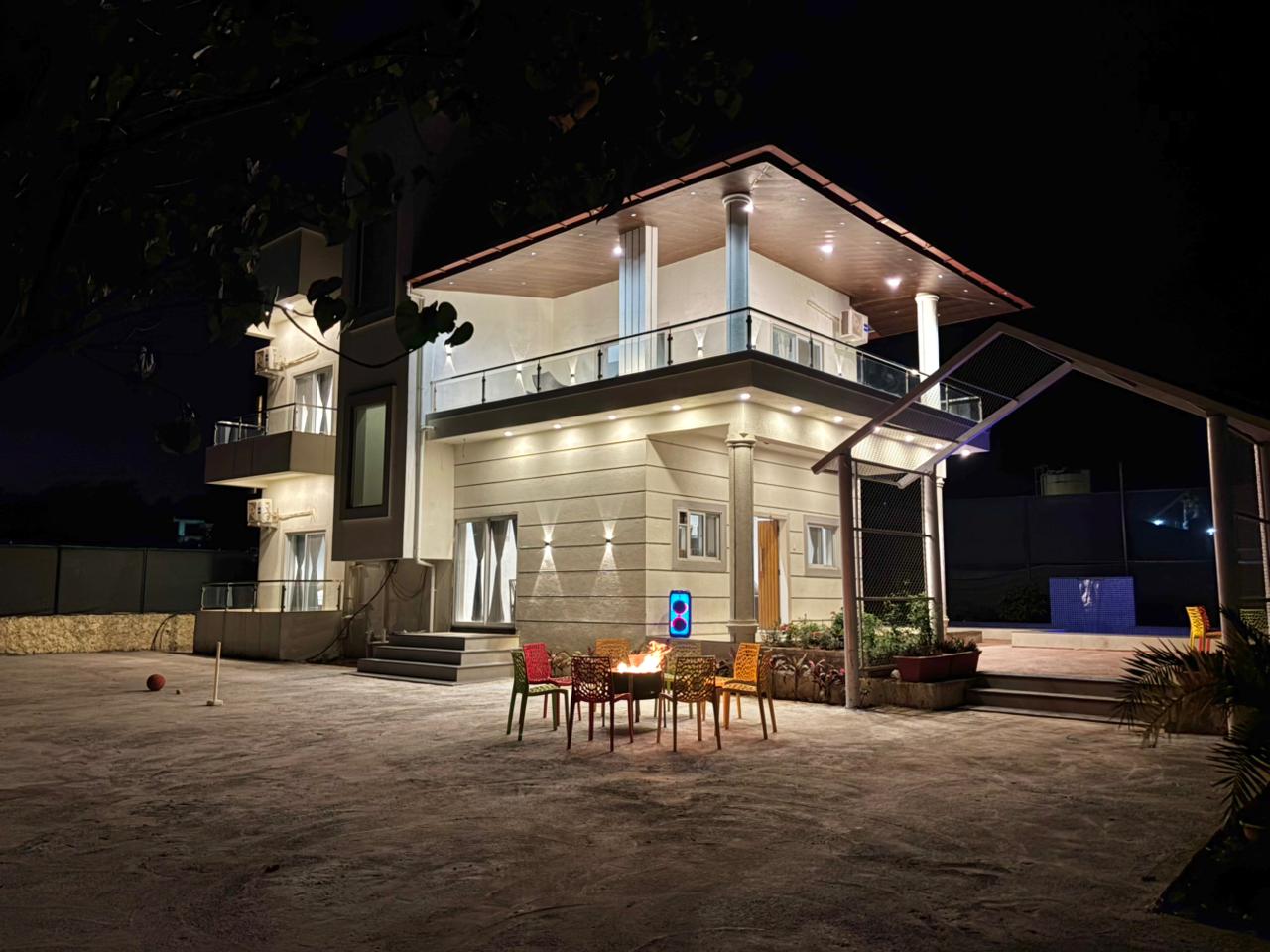 Lonavala Villa with Pool Low Price - purposeproperties